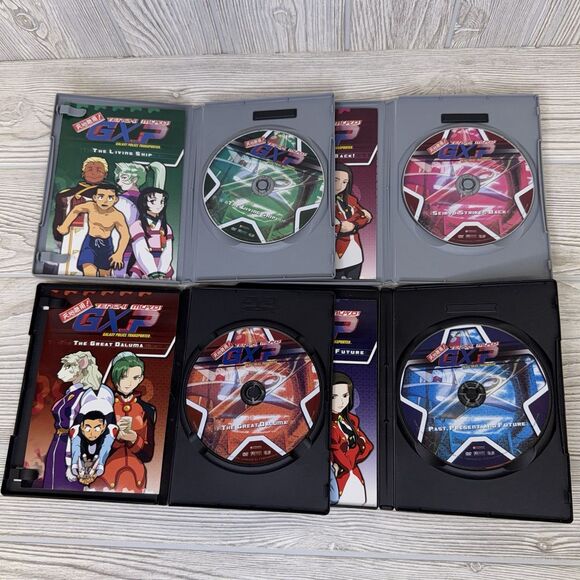 Tenchi Muyo! GXP Complete Series (DVD, 2004, 8-Disc Set) Anime w/ 2005 Calendar - Picture 11 of 14